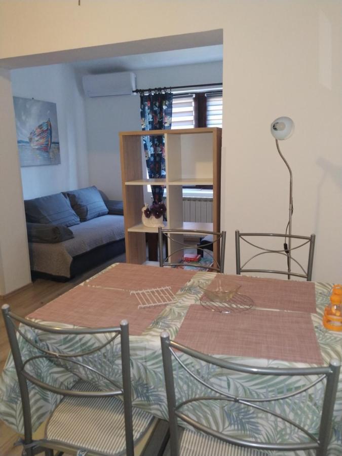 Apartments Zlatko Pula Eksteriør billede
