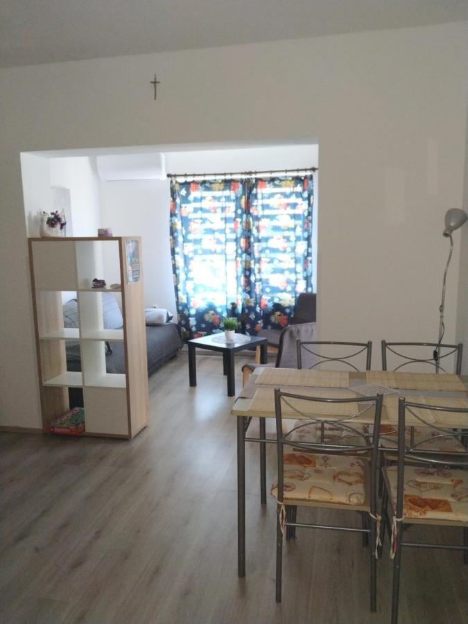 Apartments Zlatko Pula Eksteriør billede