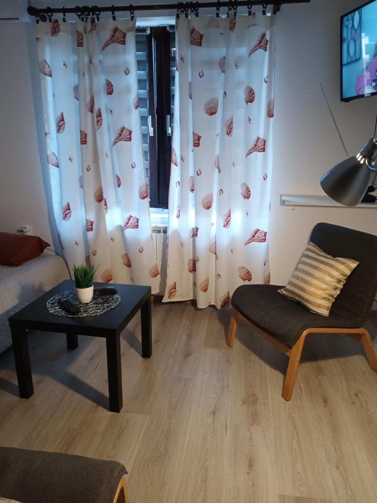 Apartments Zlatko Pula Eksteriør billede
