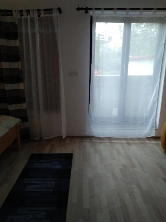 Apartments Zlatko Pula Eksteriør billede
